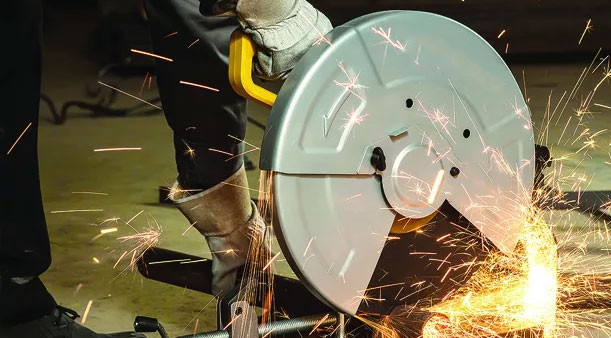 Onko kenelläkään suosituksia työkäsineistä?